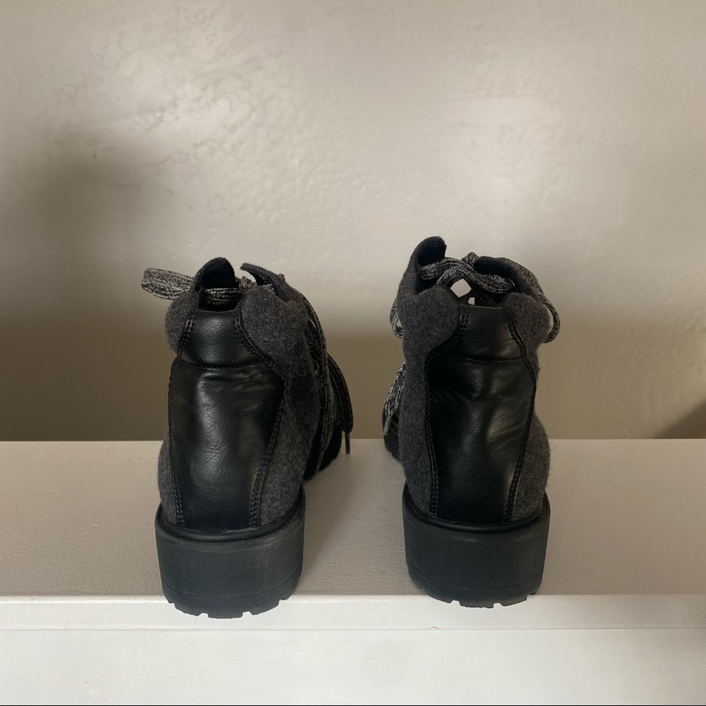 Universal Thread from Target Booties - Picture 2 of 6